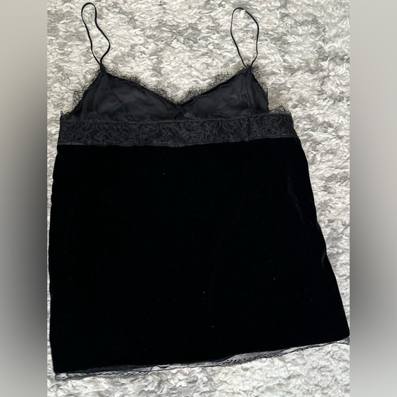 ‼️RARE‼️🎸ALLSAINTS🎸🔥NWOT🔥 Noa Lace Trim Velvet Camisole in Black—4 - Picture 10 of 16